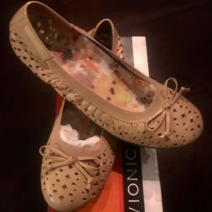 Vionic Surin Ballet Flat